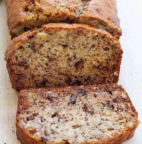 Bolo de Banana com Canela e Nozes